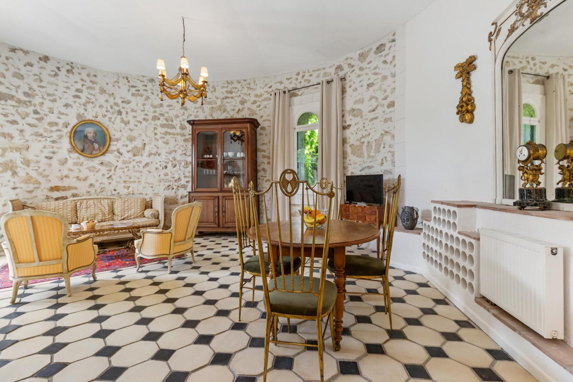 Chateau Hermitage De Combas Aparthotel Servian Ngoại thất bức ảnh