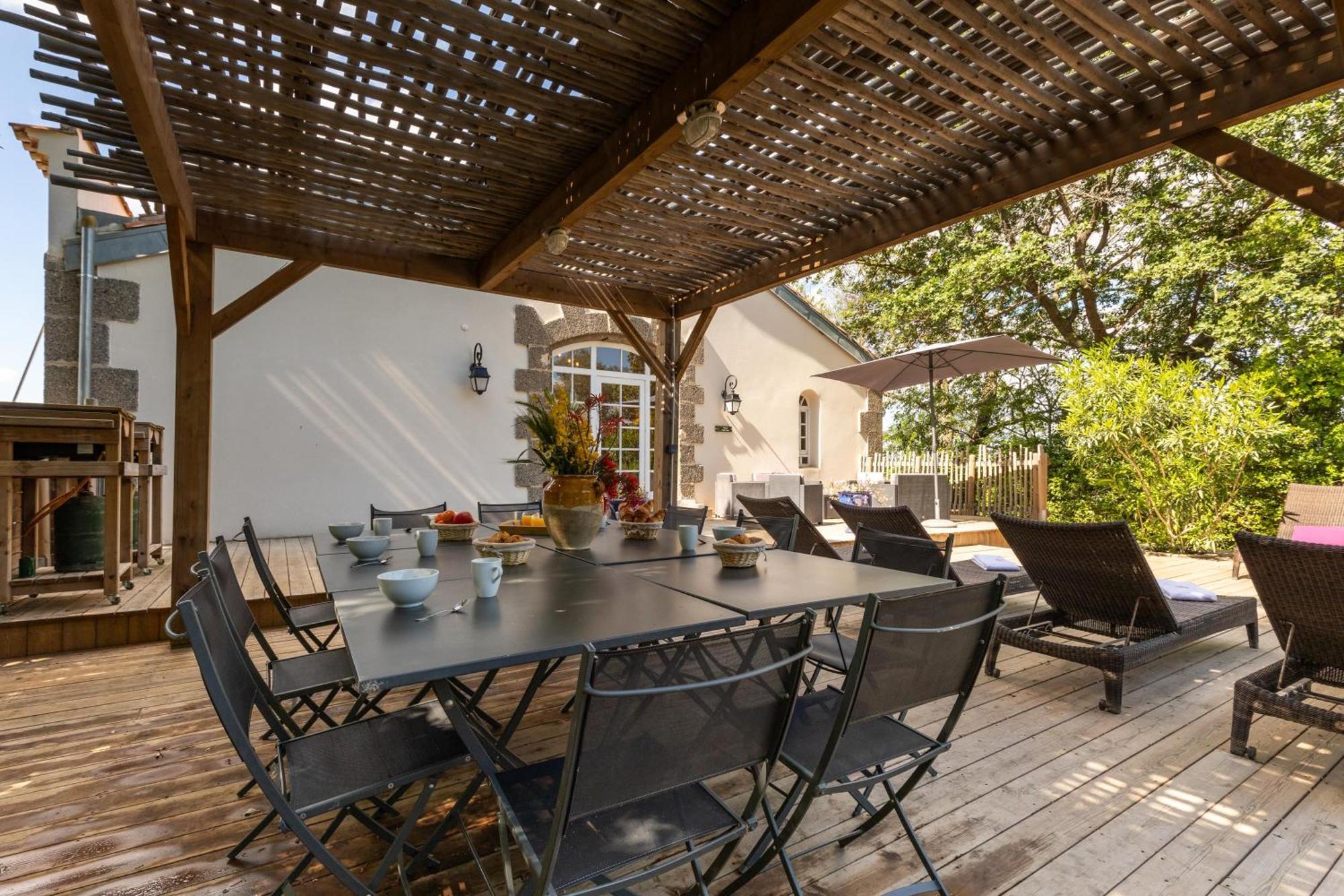 Chateau Hermitage De Combas Aparthotel Servian Ngoại thất bức ảnh