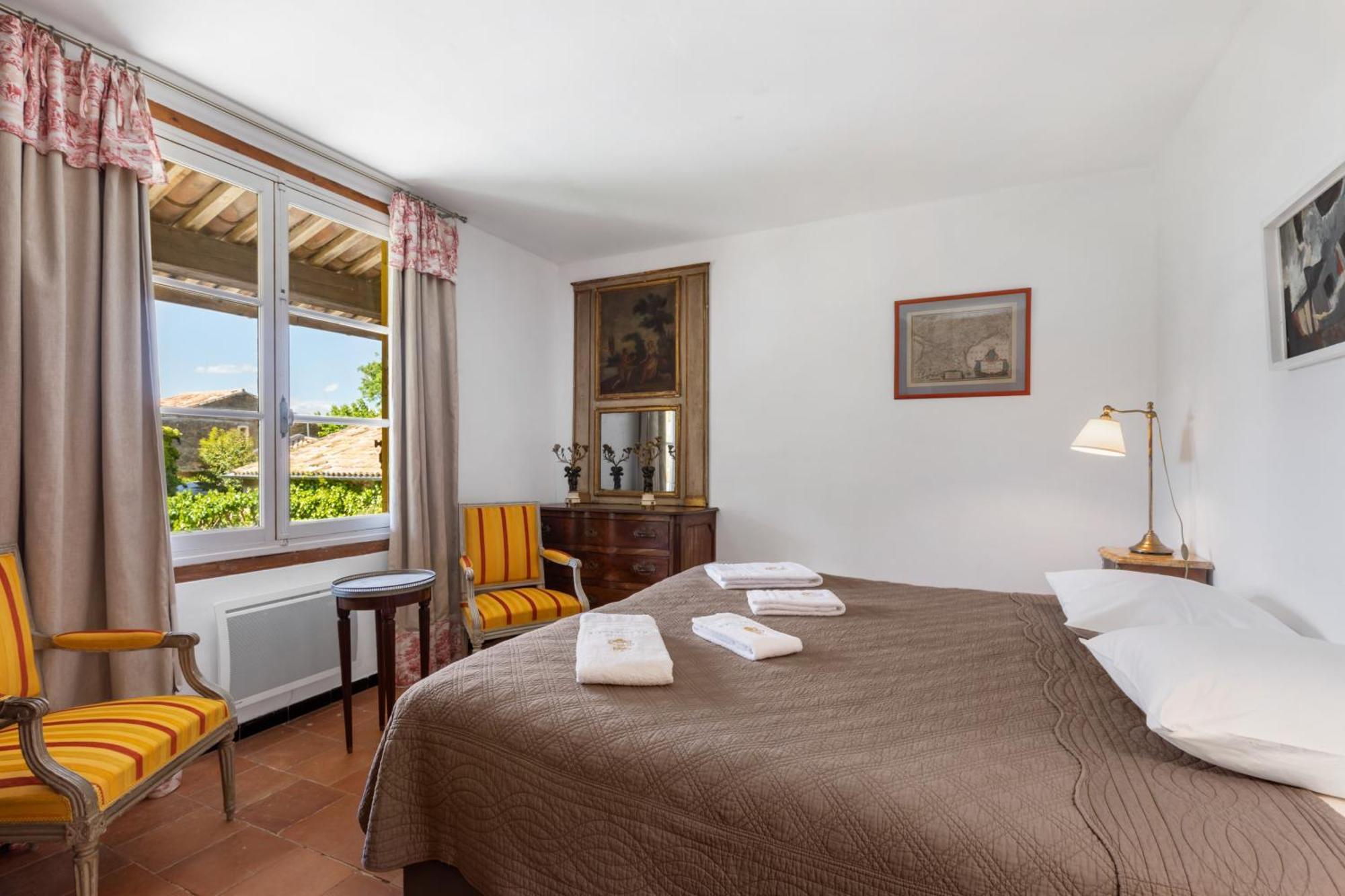 Chateau Hermitage De Combas Aparthotel Servian Ngoại thất bức ảnh