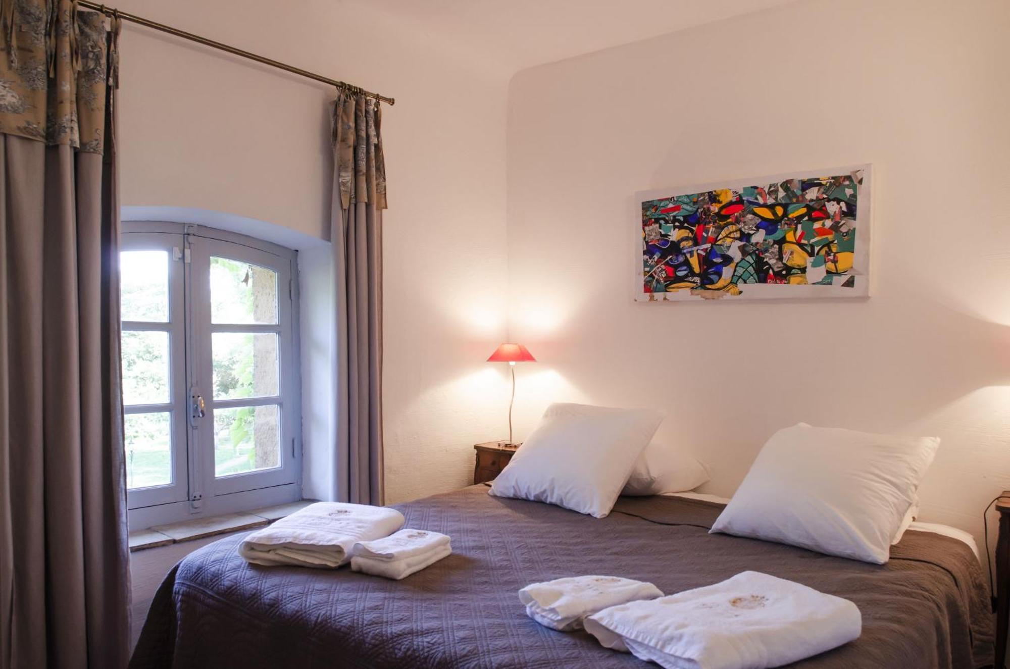 Chateau Hermitage De Combas Aparthotel Servian Ngoại thất bức ảnh