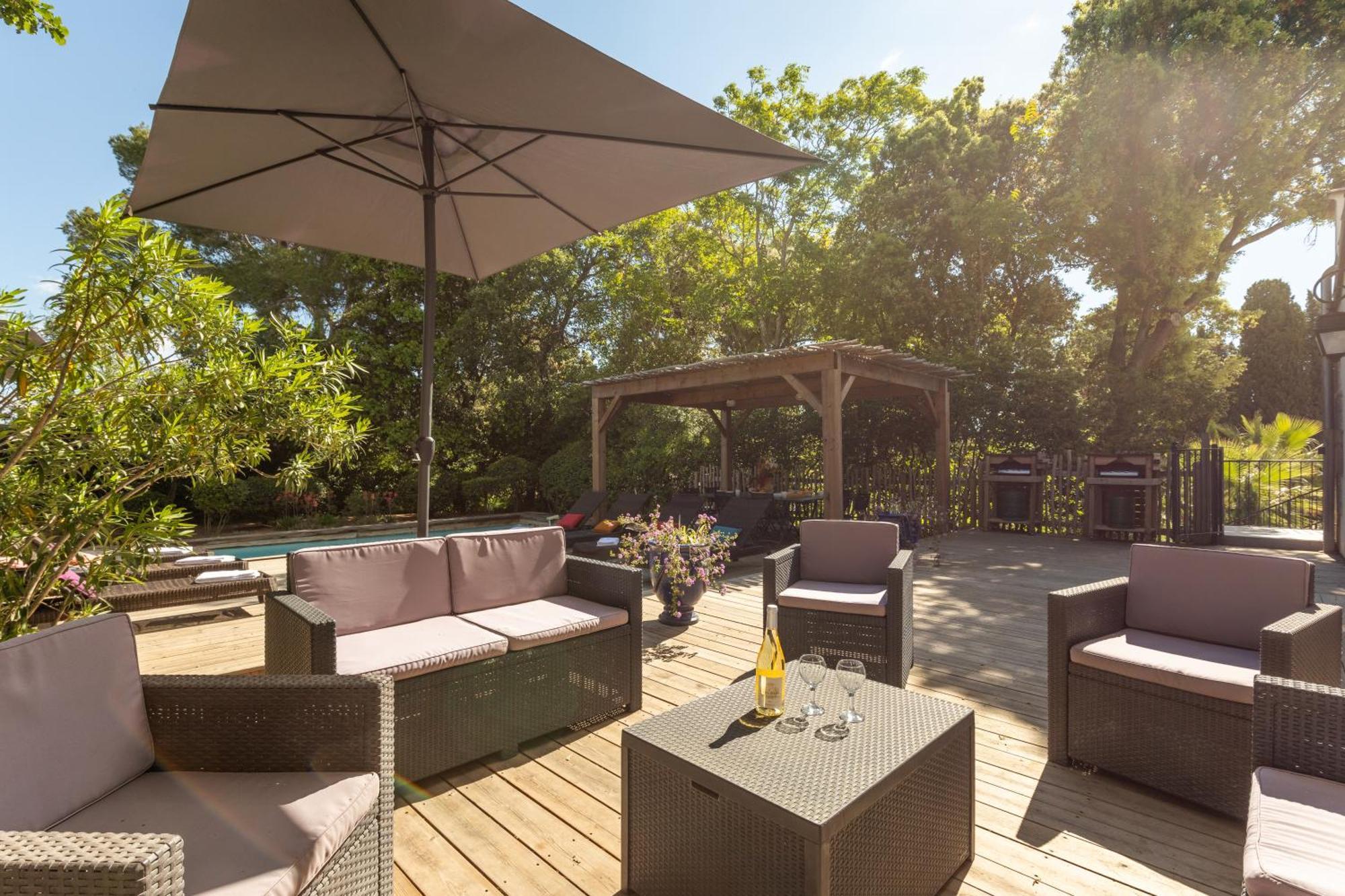 Chateau Hermitage De Combas Aparthotel Servian Ngoại thất bức ảnh